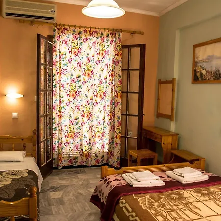 Hotel Nikos Khartáta