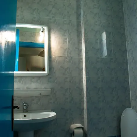 Hotell Nikos Khartáta