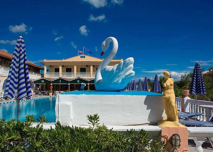 Hotel Nikos *